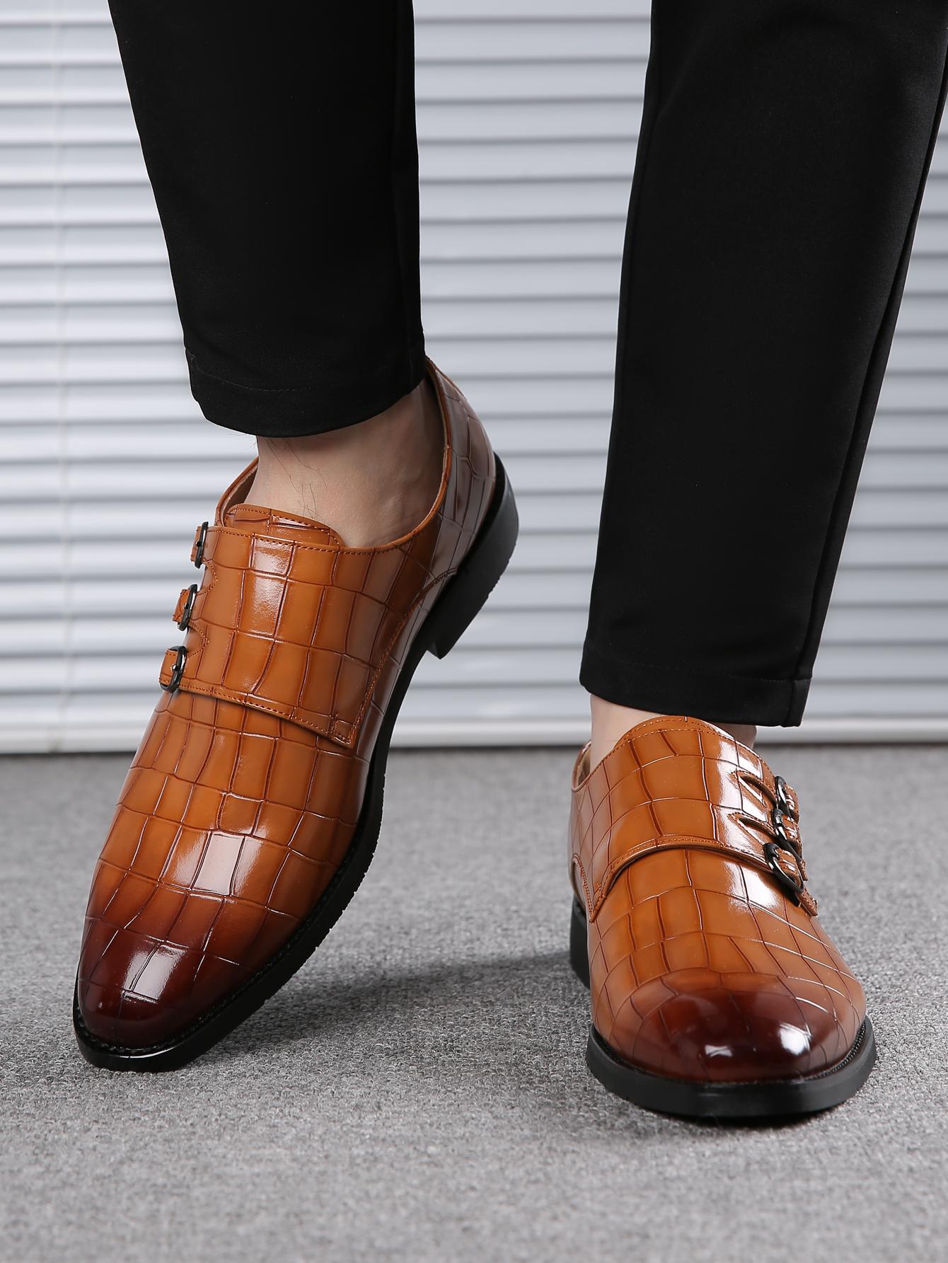 A Pair Of Business Fashion Trendy Casual Men's Formal Shoes And Leather Shoes