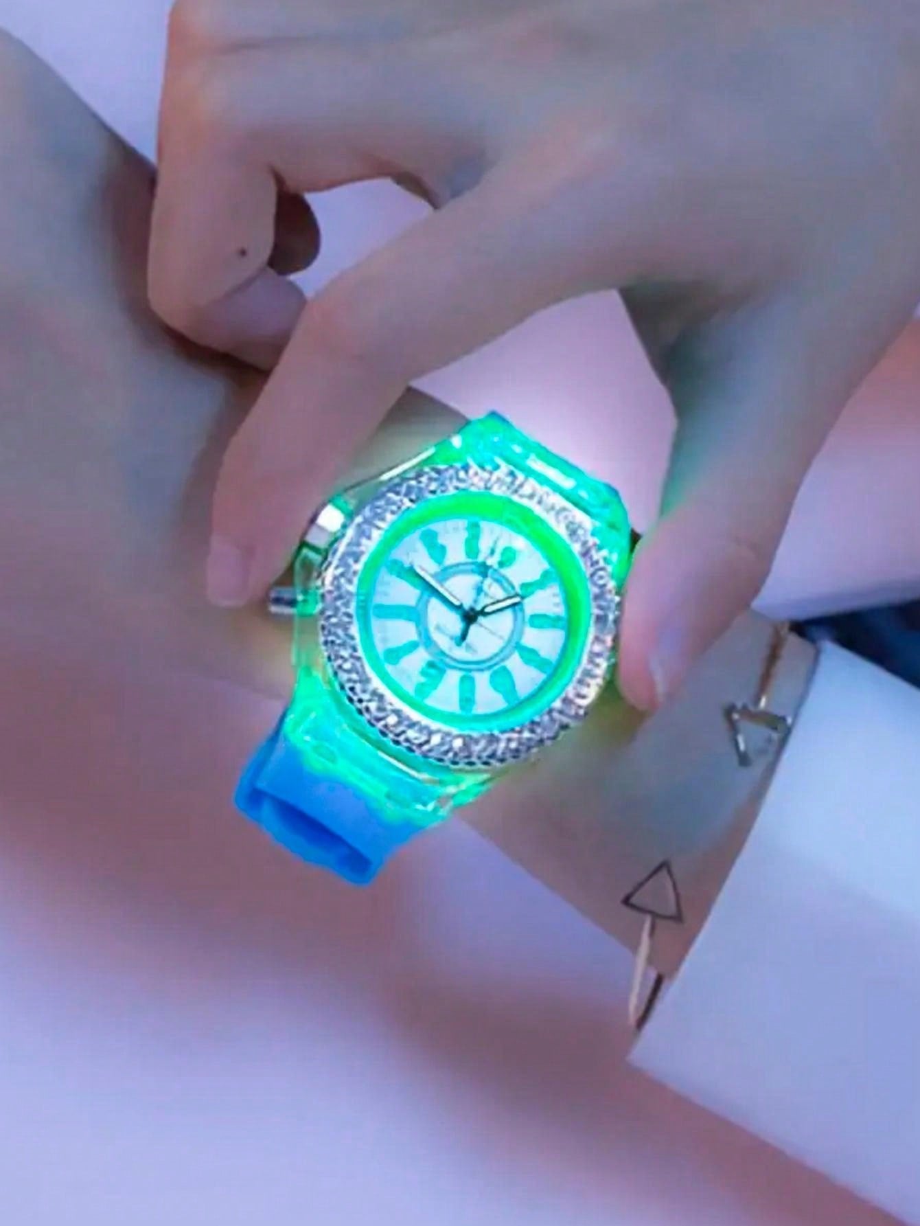 Luminous Watch Rhinestone LED Flash Couple Silicone For Unisex Round Quartz Sports Watch