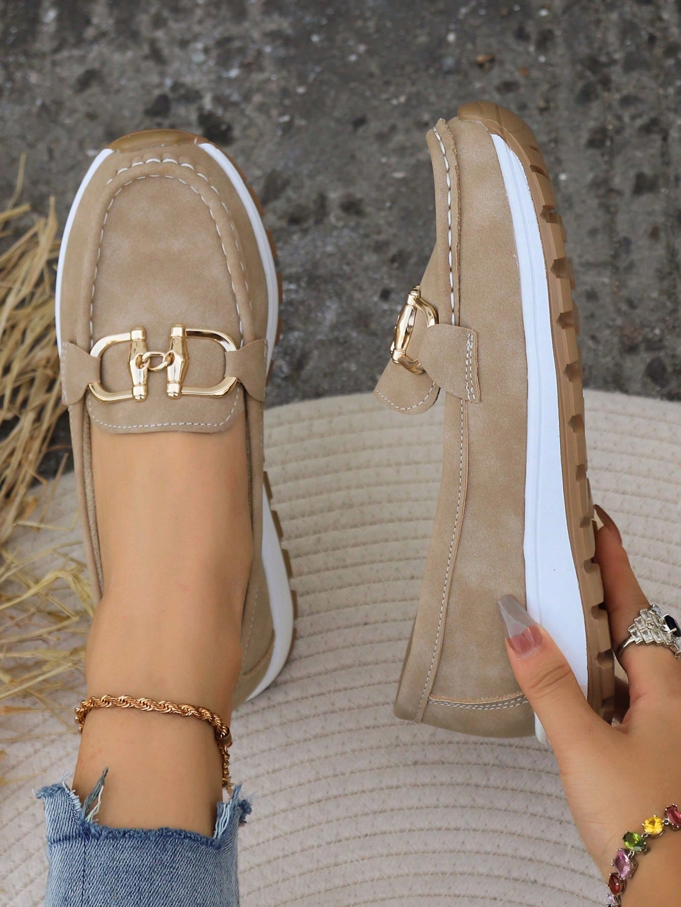 2024 Spring/Summer Hollow New Loafers Middle Aged & Older Women Shoes Soft Bottom Wedge Breathable Sandals