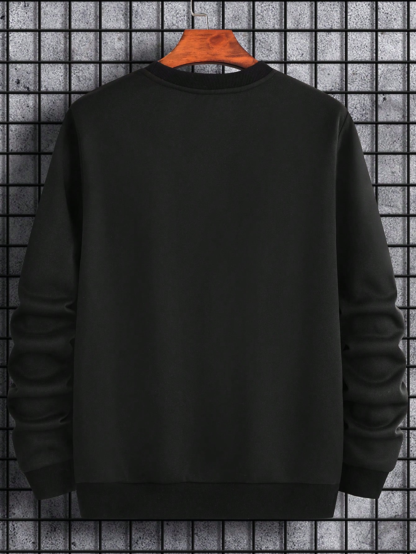 Manfinity Homme Men's Letter Pattern Drop Shoulder Sweatshirt