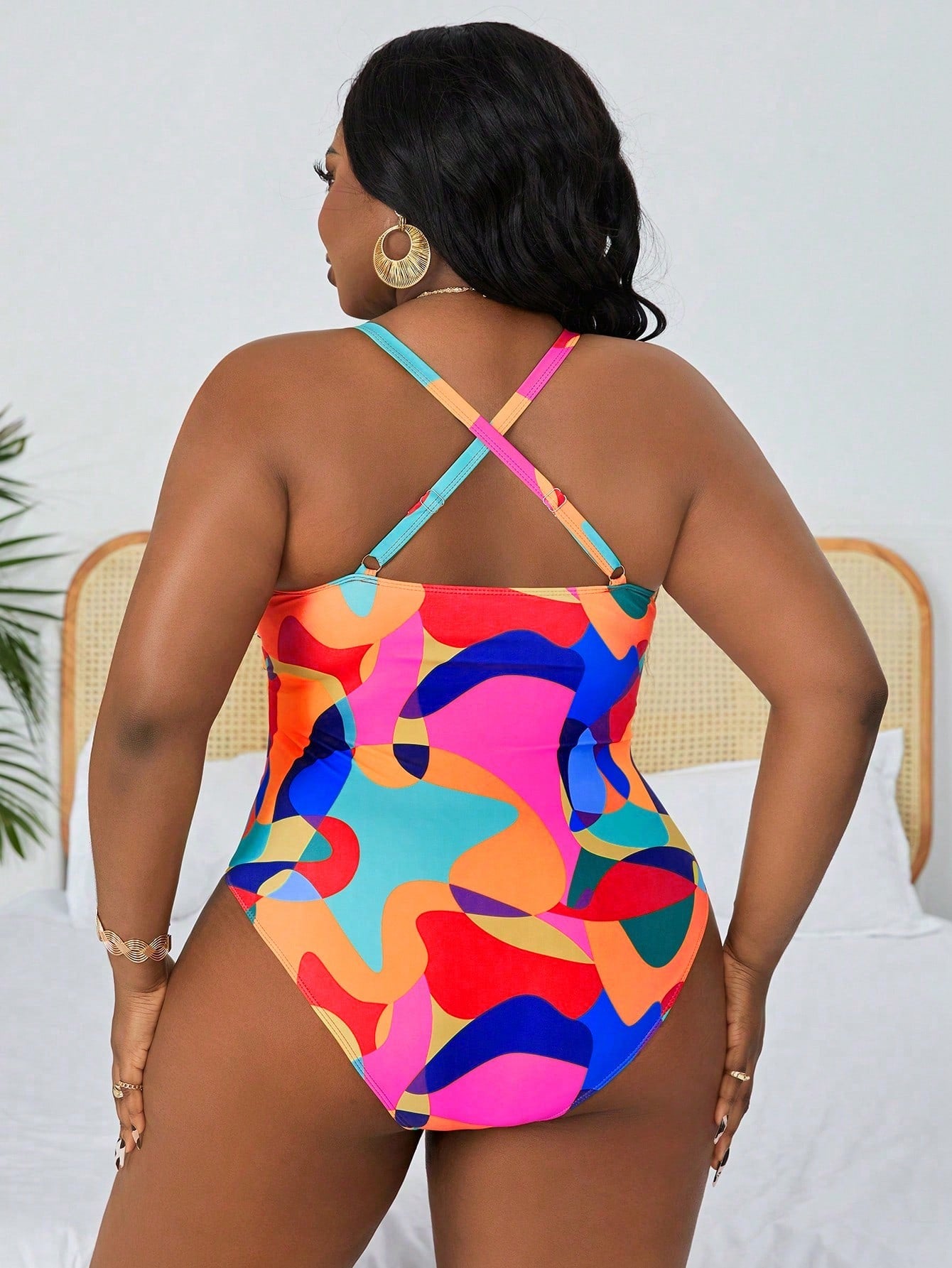 Slayr Plus Size Two-Tone Knotted Back Ruched One-Piece Swimsuit For Beach/Vacation
