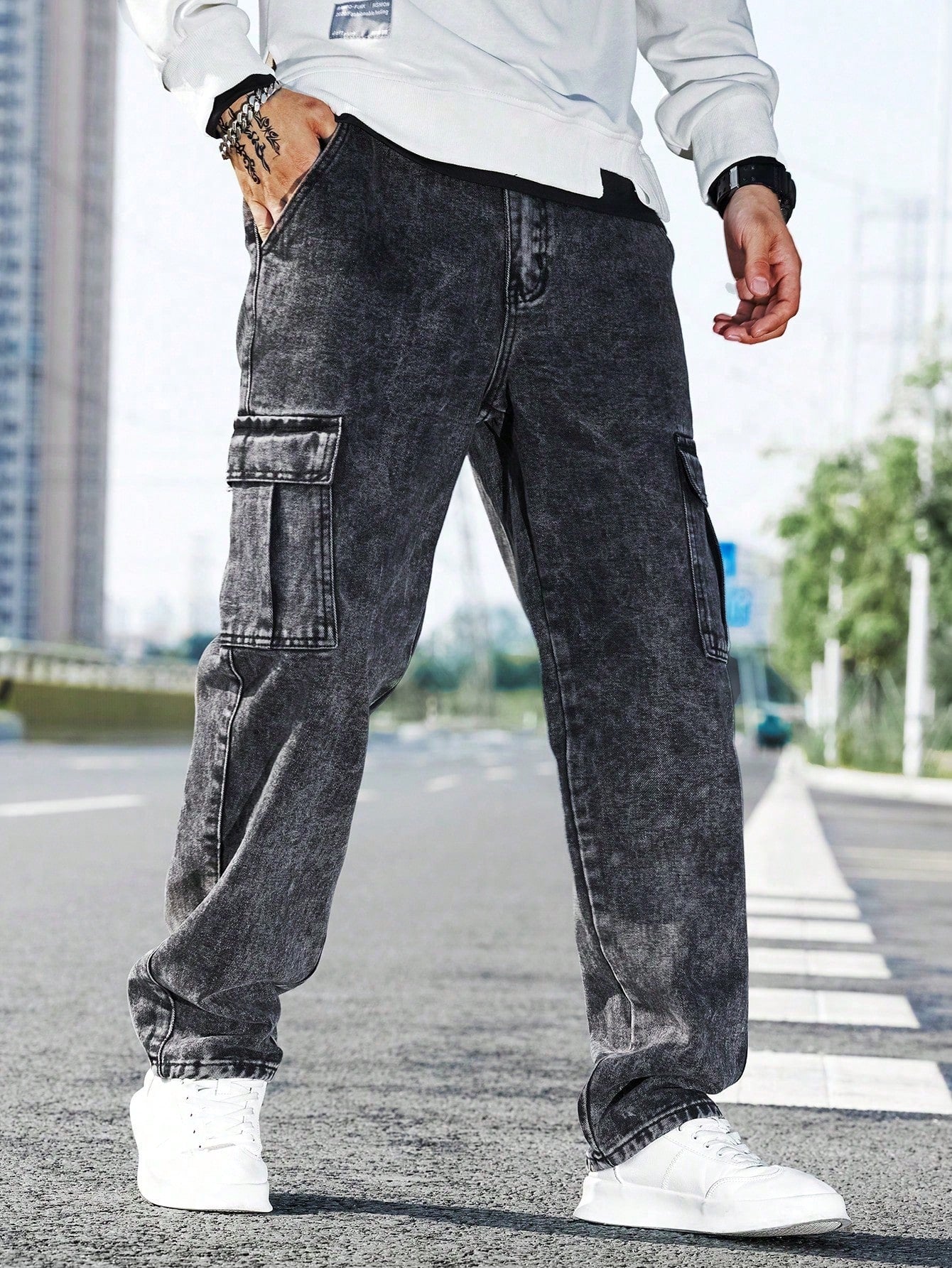 Manfinity EMRG Men's Plus Size Loose Straight Casual Comfortable Stylish Street Wear Jeans Pants