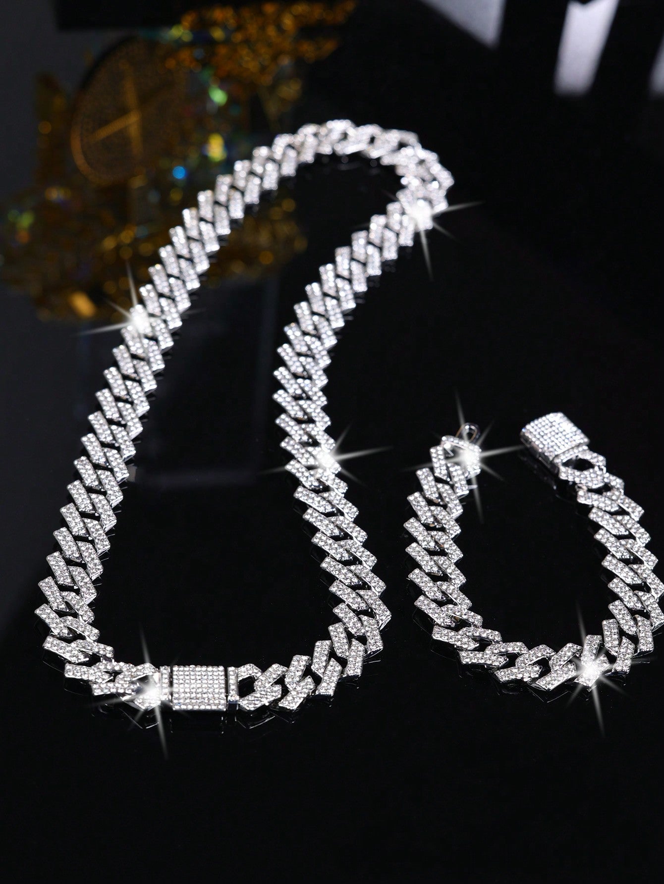 CVNANA 4pcs/Set Men's Watch And Hip Hop Cuban Chain Necklace Bracelet Set
