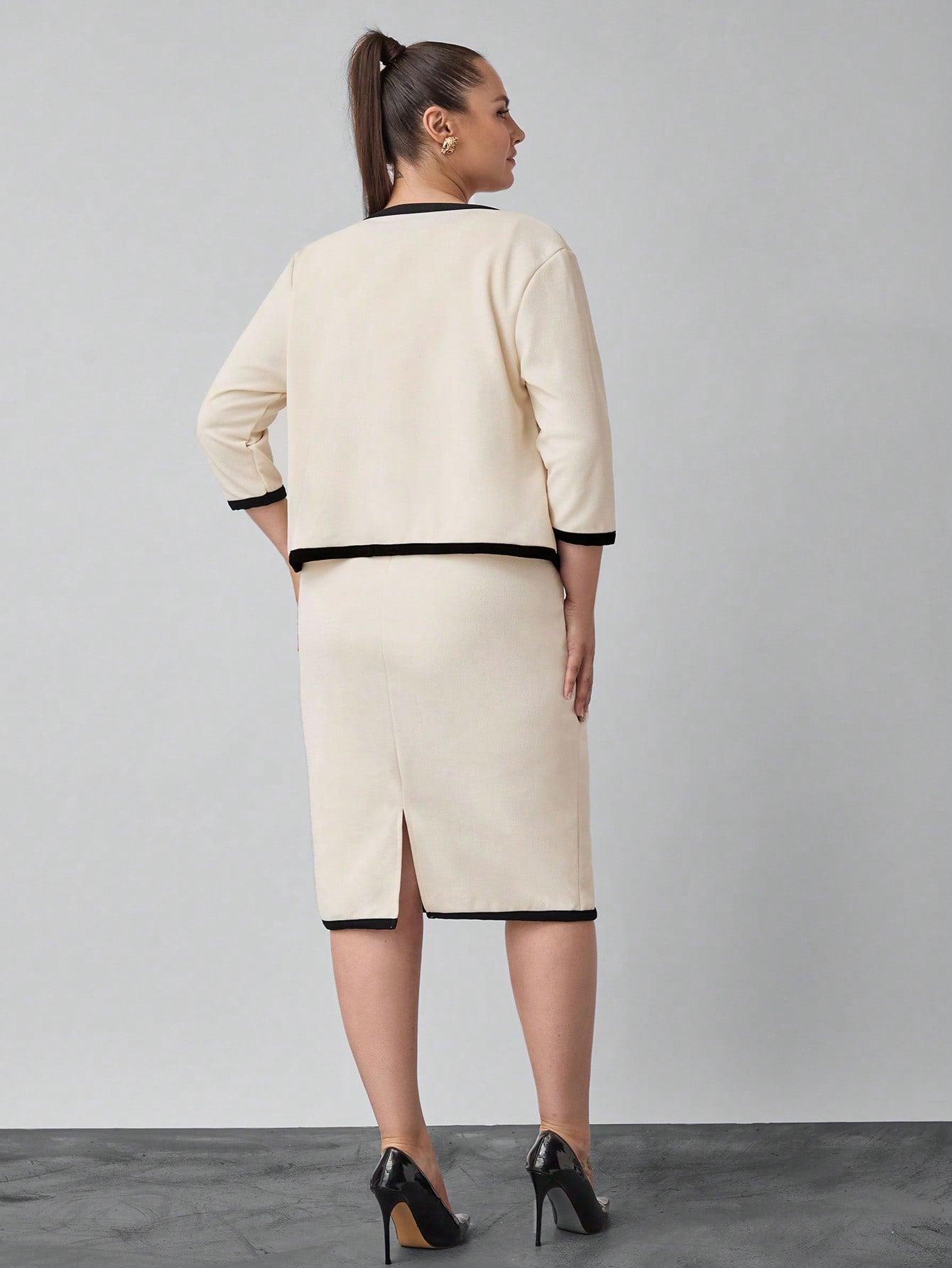 Clasi Apricot Crew Neck Casual Office Jacket, Sleeveless Bodycon Dress, Casual Office Teacher Plus Size 2pcs Set