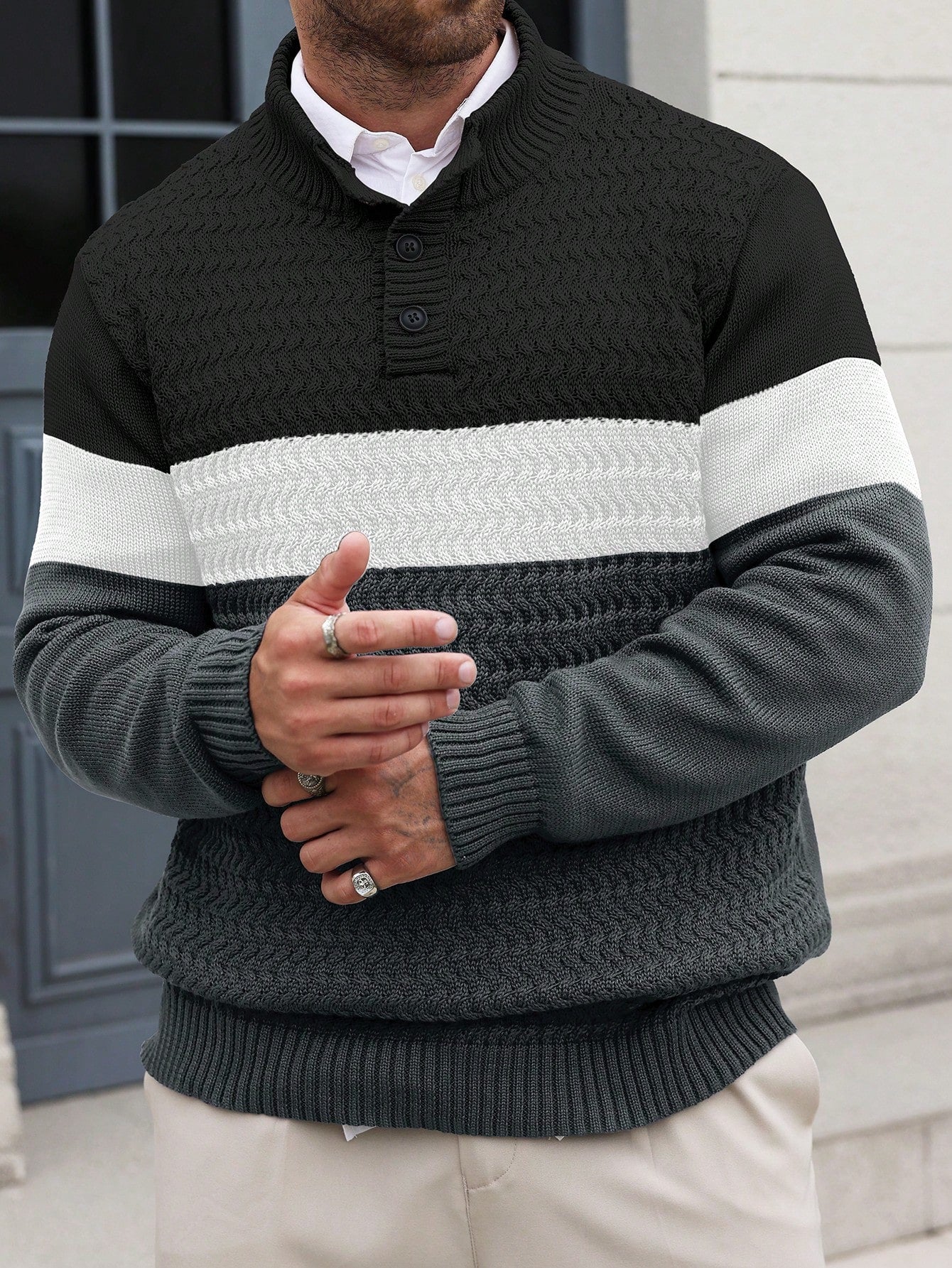 Manfinity Homme Plus Size Men Contrast-Color Button Casual Knit Sweater