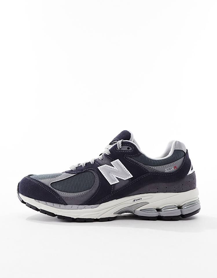 New Balance 2002 sneakers in green multi