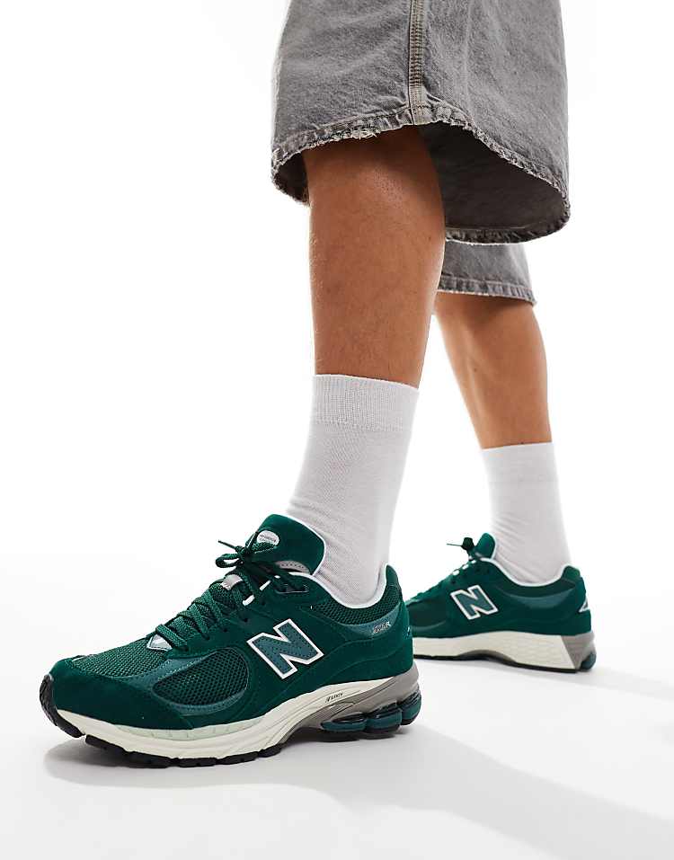New Balance 2002 sneakers in green multi
