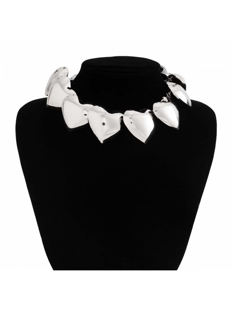 Luxurious Heart Metallic Necklaces