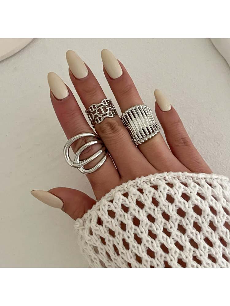 Chic Irregular Hollow Out Pattern Rings